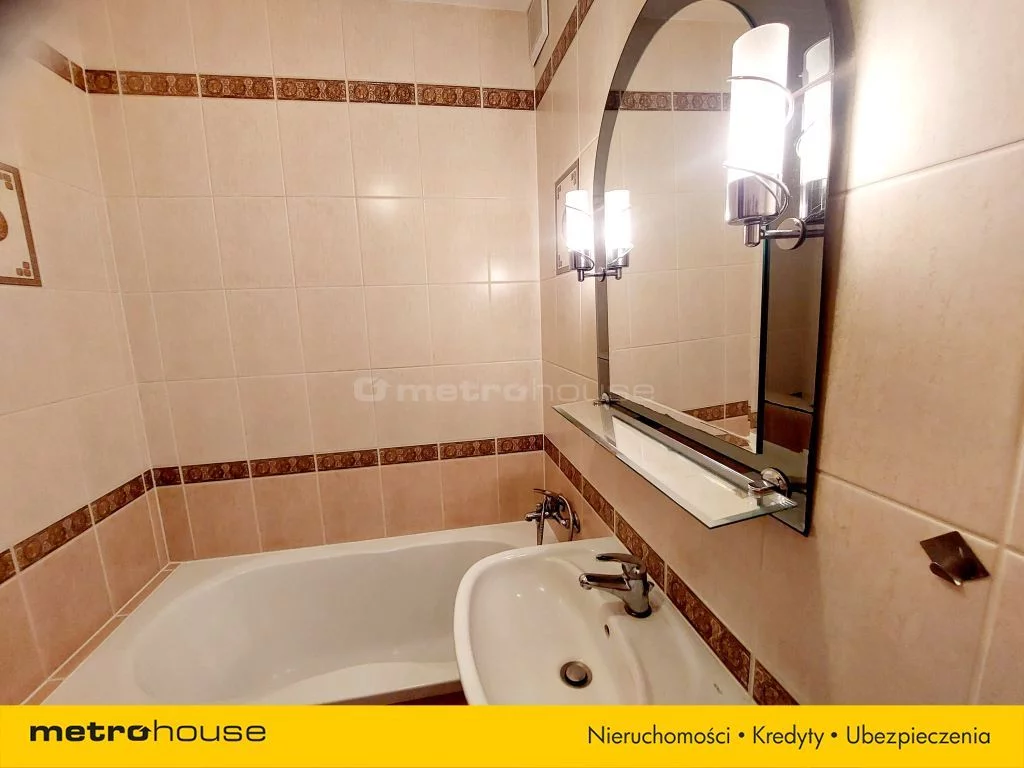 1 pokój, mieszkanie 26,50 m², piętro 3, oferta nr , SMLUJA907, Oleśnica