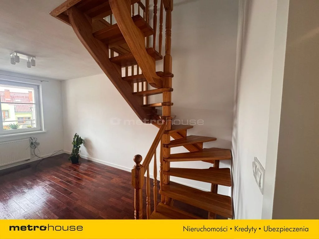 2 pokoje, mieszkanie 57,00 m², piętro 3, oferta nr , SMMUKU581, Jelenia Góra