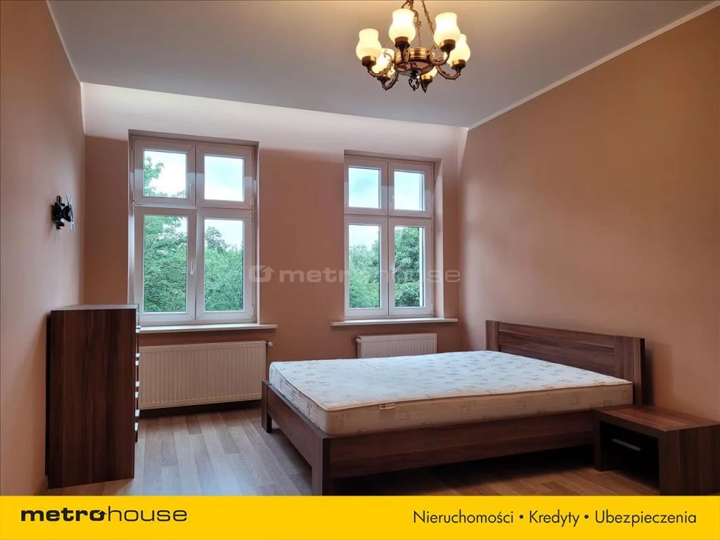 2 pokoje, mieszkanie 65,00 m², piętro 2, oferta nr , WMLOHI477, Chorzów, Plac Mickiewicza