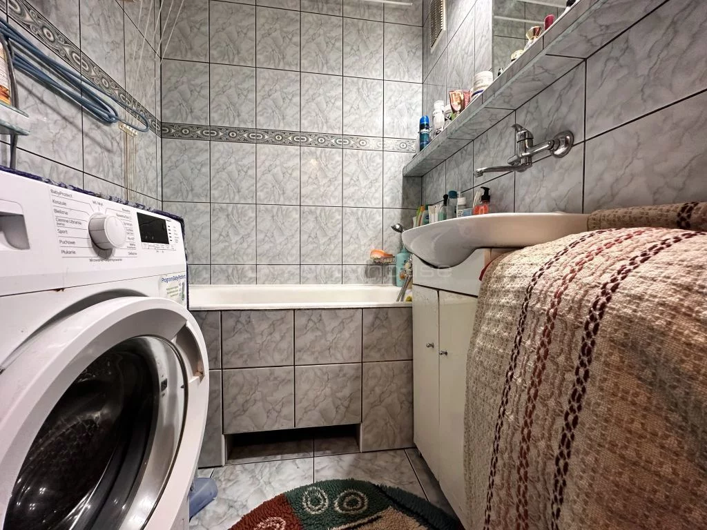 3 pokoje, mieszkanie 57,25 m², piętro 2, oferta nr , SMSOVA365, Jasło
