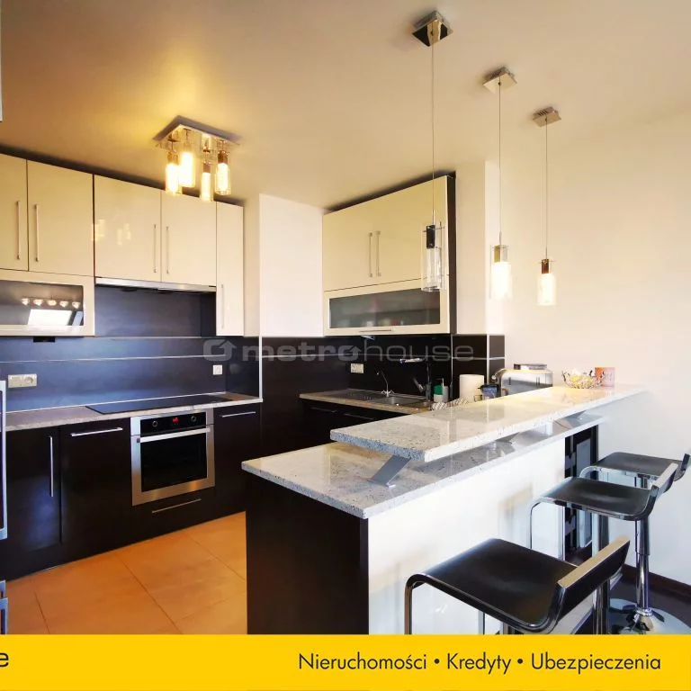 3 pokoje, mieszkanie 83,42 m², piętro 3, oferta nr , SMKAMY681, Jelenia Góra