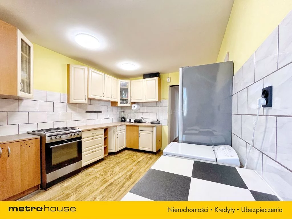 3 pokoje, mieszkanie 98,00 m², piętro 1, oferta nr , SMDULE905, Rymań, Kolejowa