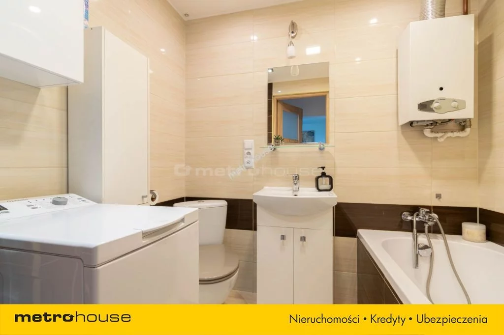 3 pokoje, mieszkanie 48,00 m², piętro 4, oferta nr , SMZUTU764, Tarnowskie Góry, Kolorowa