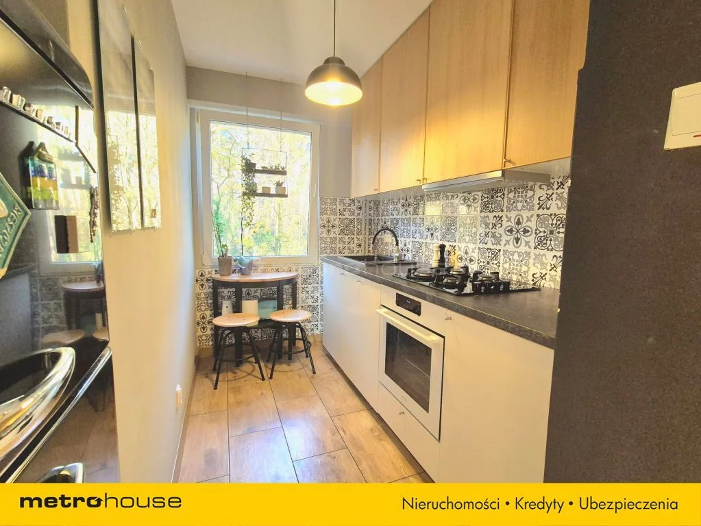 Apartament na sprzedaż, 47,80 m², 3 pokoje, piętro 2, oferta nr SMBIPA337