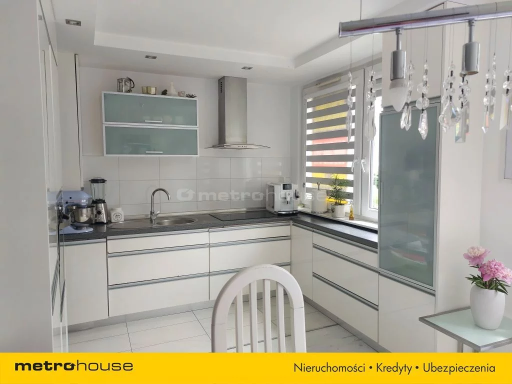 3 pokoje, mieszkanie 50,60 m², piętro 1, oferta nr , SMSAKA241, Oleśnica