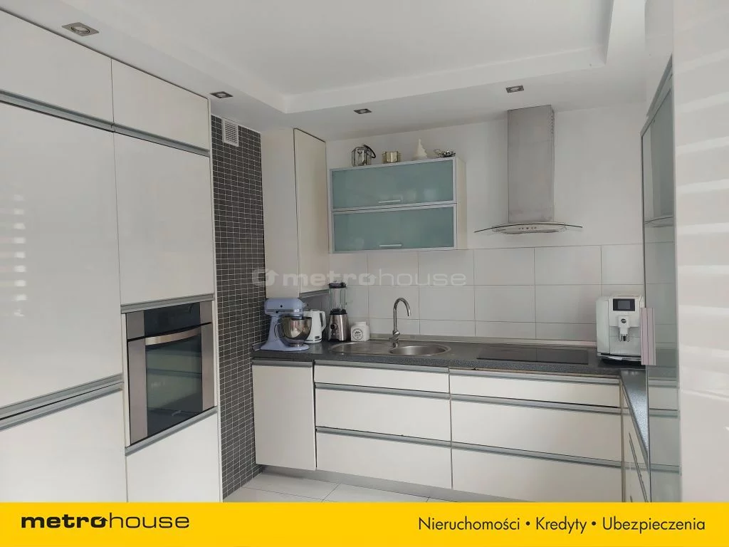 3 pokoje, mieszkanie 50,60 m², piętro 1, oferta nr , SMSAKA241, Oleśnica