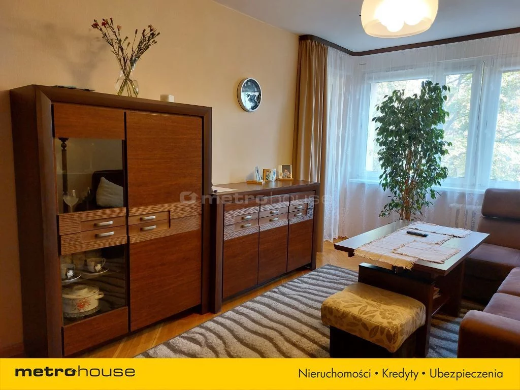 3 pokoje, mieszkanie 52,40 m², piętro 3, oferta nr , SMLELY575, Oleśnica