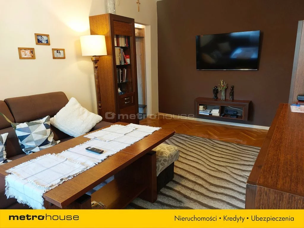 3 pokoje, mieszkanie 52,40 m², piętro 3, oferta nr , SMLELY575, Oleśnica