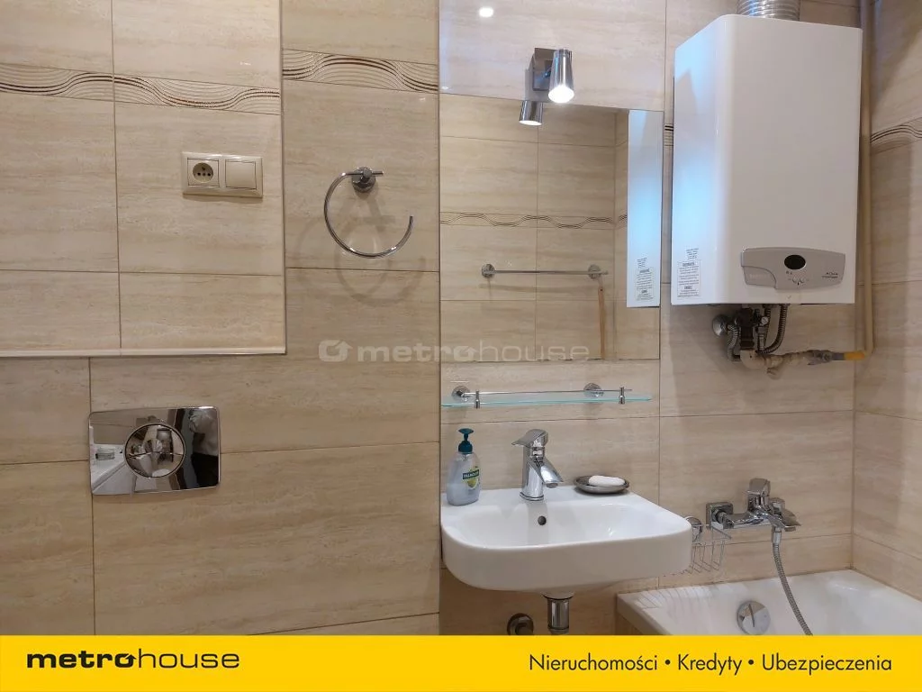 3 pokoje, mieszkanie 52,40 m², piętro 3, oferta nr , SMLELY575, Oleśnica
