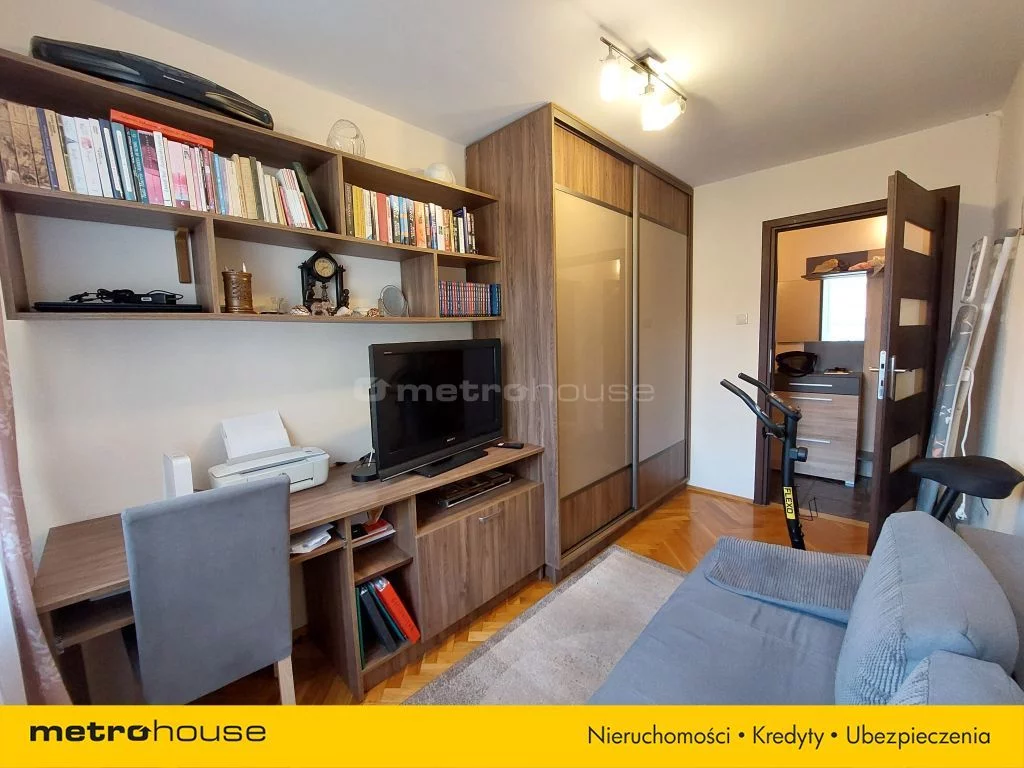 3 pokoje, mieszkanie 52,40 m², piętro 3, oferta nr , SMLELY575, Oleśnica