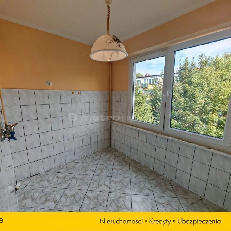 3 pokoje, mieszkanie 60,61 m², piętro 3, oferta nr , SMBACE454, Ustka, Słupska