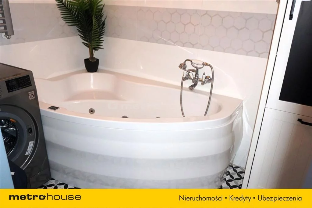 4 pokoje, mieszkanie 77,18 m², piętro 4, oferta nr , HOPI788, Borne Sulinowo, Aleja Niepodległości