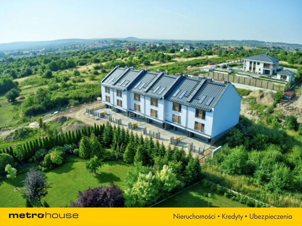 Mieszkanie na sprzedaż, 140,00 m², 5 pokoi, 1 piętro, oferta nr SMGUZO346