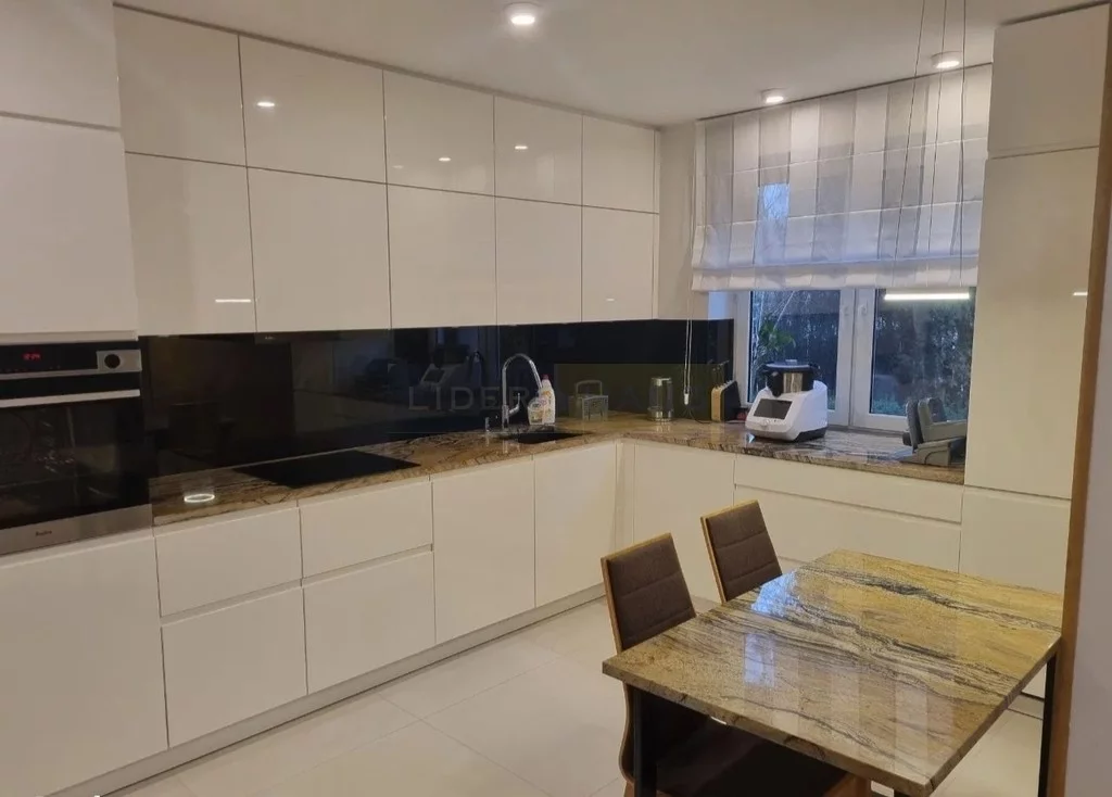 Dom 207,00 m², oferta nr , 6674/2145/ODS, Łomianki