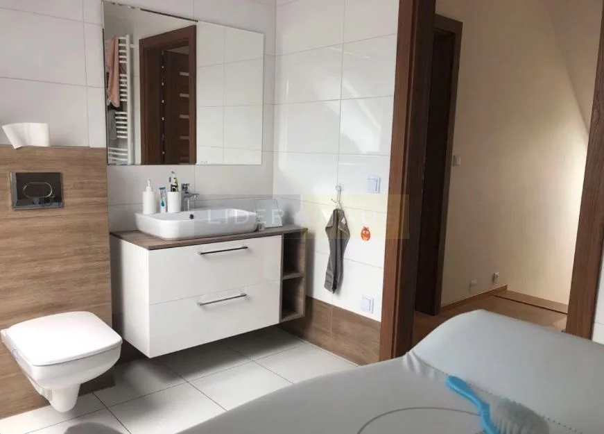 Dom 190,00 m², oferta nr , 5194/2145/ODS, Dziekanów Leśny