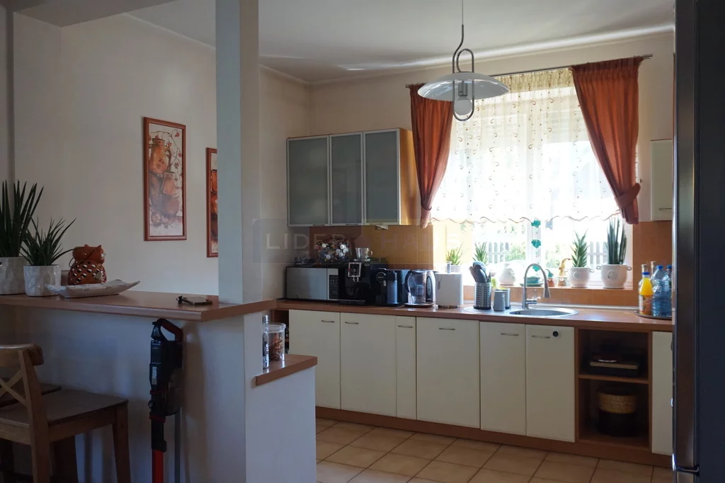 Dom i rezydencja 197,00 m², oferta nr , 6579/2145/ODS, Łomianki