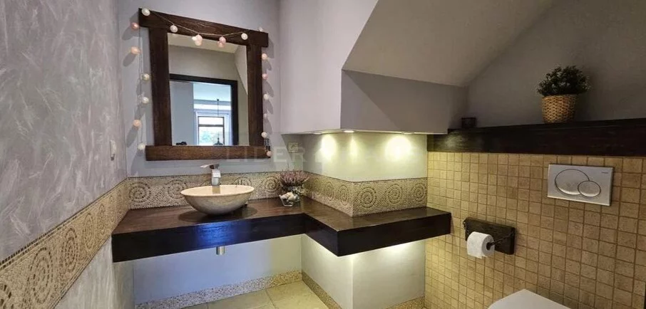 Dom i rezydencja 267,00 m², oferta nr , 6550/2145/ODS, Sadowa