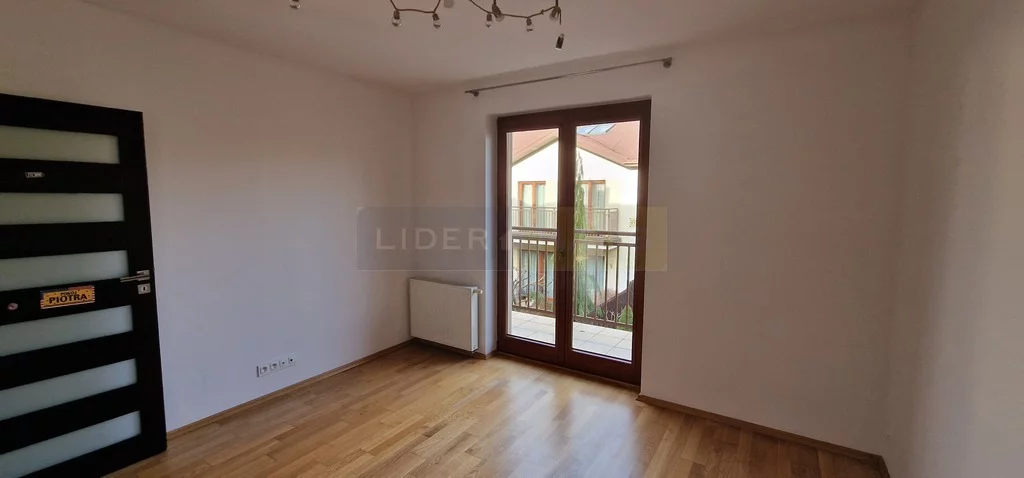 Dom i rezydencja 160,00 m², oferta nr , 6458/2145/ODS, Łomianki