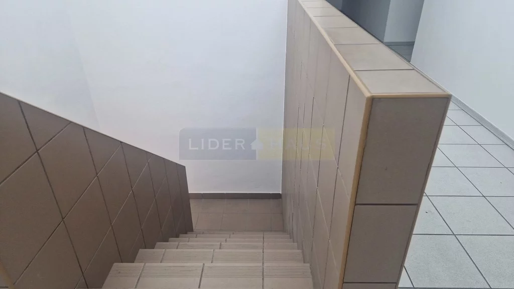 Lokal użytkowy 350,00 m², oferta nr , 2182/2145/OLW, Dziekanów Leśny