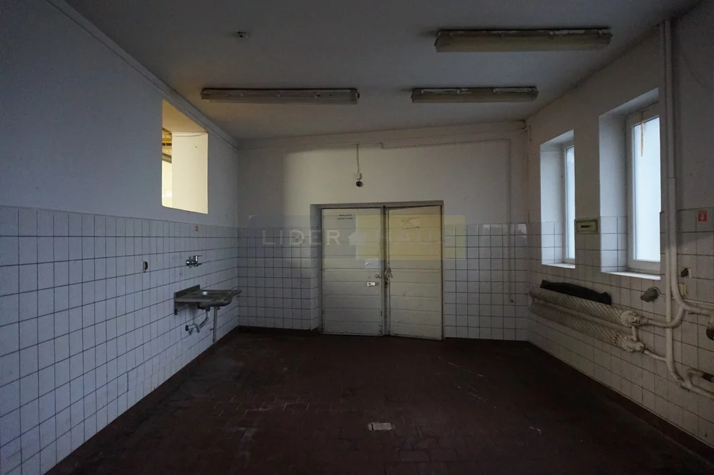 Lokal użytkowy 400,00 m², oferta nr , 1692/2145/OLW, Łomianki