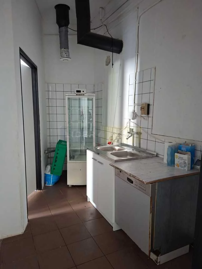 Lokal użytkowy 300,00 m², oferta nr , 2189/2145/OLW, Łomianki