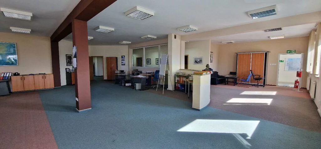 Biuro 1 043,00 m², oferta nr , 665/2145/OLS, Łomianki