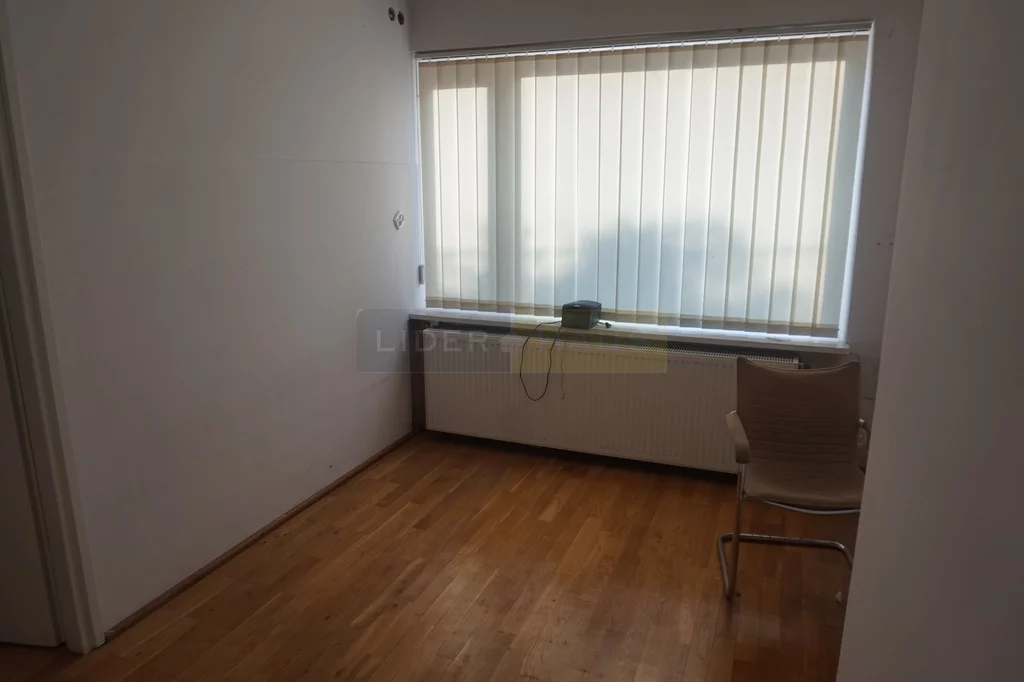 Lokal użytkowy 460,00 m², oferta nr , 566/2145/OLS, Łomianki, Rtm. Witolda Pileckiego