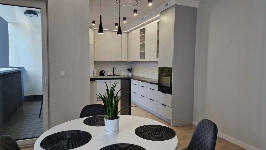 3 pokoje, mieszkanie 74,00 m², piętro 1, oferta nr , 892/2145/OMW, Łomianki, Lwowska