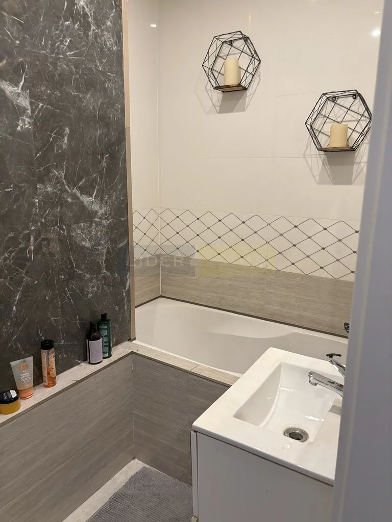 4 pokoje, mieszkanie 74,00 m², piętro 2, oferta nr , 2660/2145/OMS, Nowy Dwór Mazowiecki, Młodzieżowa