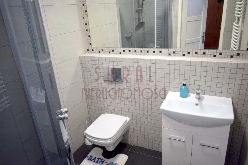 Dom 440,00 m², oferta nr , 638/4005/ODS, Warszawa, Bielany, Bielany, Hostel/ dwa domy / 17 pokoi / metro Słodowiec