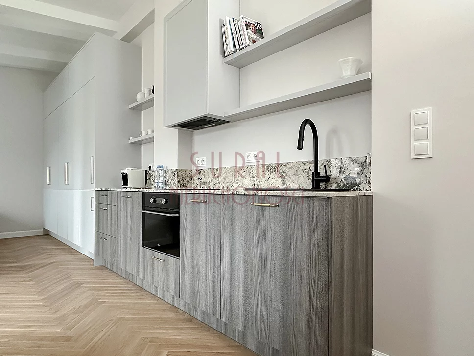 Apartamenty 19382/4005/OMS Warszawa Mokotów Przy ul. Chocimskiej/wysokie 3m/widne/kamienica po rewitalizacji/parki