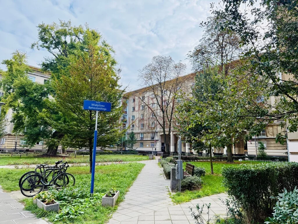 3 pokoje, mieszkanie 77,00 m², piętro 2, oferta nr , 19784/4005/OMS, Warszawa, Wola, Wola, Elektoralna/okolica/cisza/zieleń/winda/kamienica