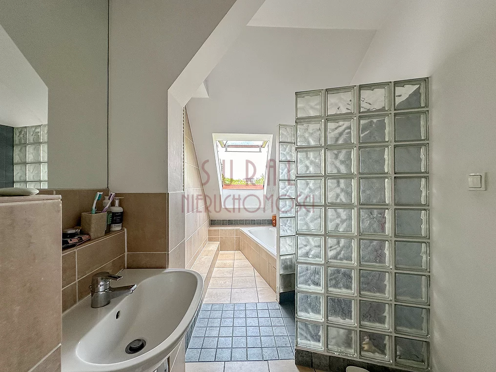 3 pokoje, mieszkanie 105,00 m², piętro 3, oferta nr , 19362/4005/OMS, Warszawa, Śródmieście, Śródmieście, Freta/rynek Nowego Miasta/dwustronne/cisza/klimat