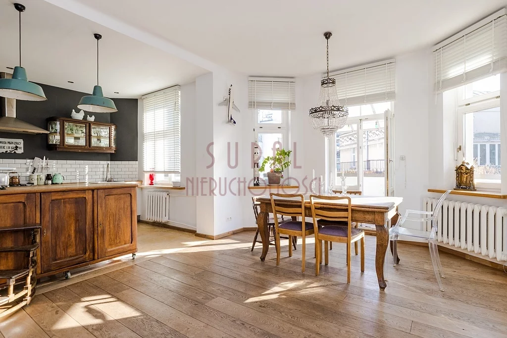 Apartamenty 19821/4005/OMS Warszawa Śródmieście Przy Al. Przyjaciół/taras 25m2/winda/klimat/kamienica 1931 r.