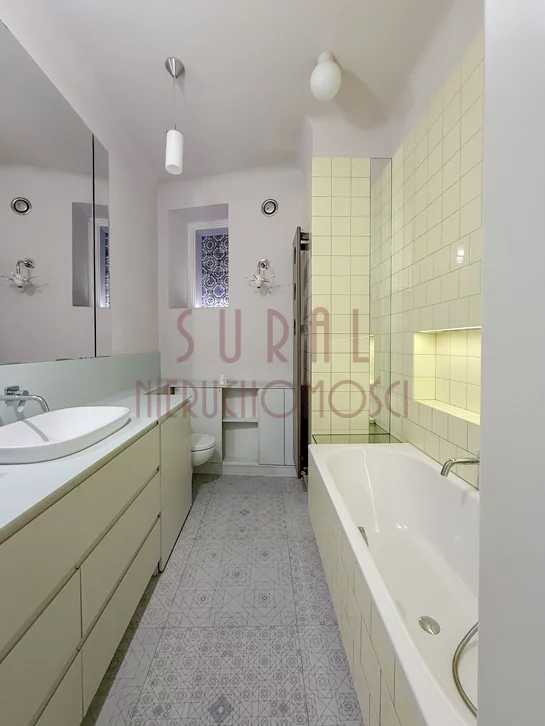 4 pokoje, mieszkanie 125,00 m², piętro 1, oferta nr , 253/4005/OMW, Warszawa, Śródmieście, Śródmieście, Litewska/dwa balkony/cisza/winda/garaż/piękna kamienica