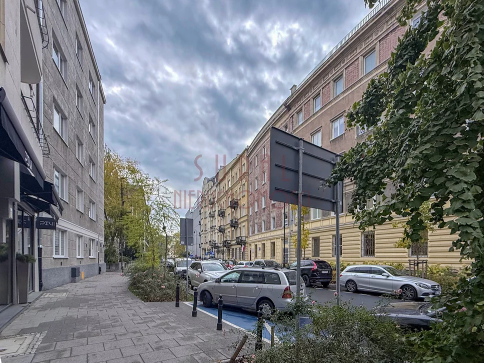 4 pokoje, mieszkanie 125,00 m², piętro 1, oferta nr , 253/4005/OMW, Warszawa, Śródmieście, Śródmieście, Litewska/dwa balkony/cisza/winda/garaż/piękna kamienica