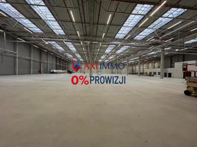 Magazyn 2 300,00 m², Modlniczka, Wynajem