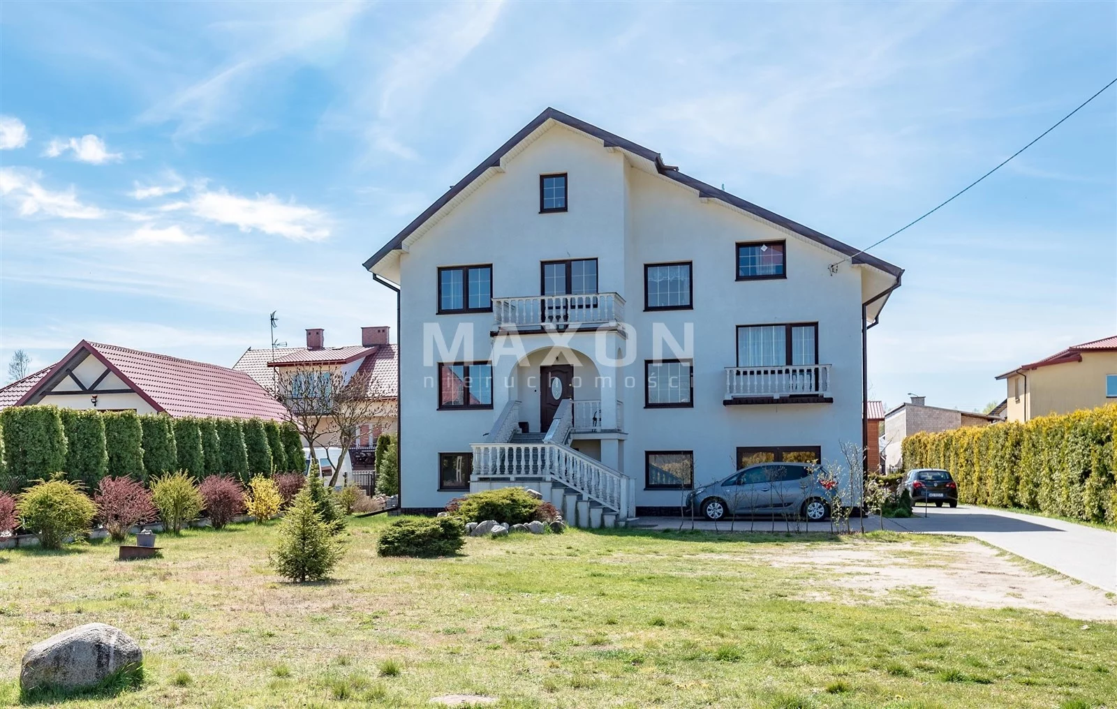 Dom i rezydencja na sprzedaż, 300,00 m², oferta nr 11784/DS/MAX