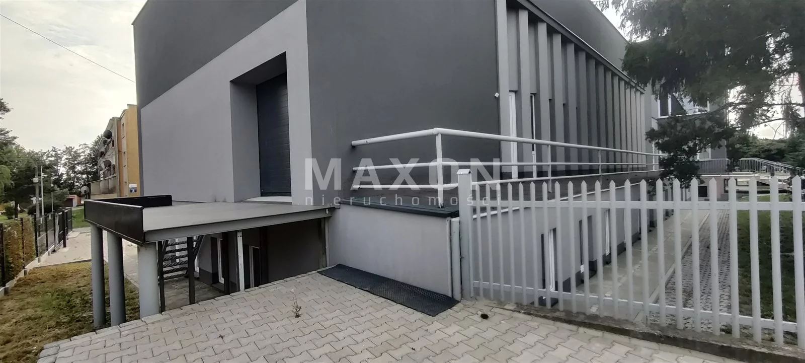 Lokal użytkowy do wynajęcia, 450,00 m², oferta nr 5029/LHW/MAX