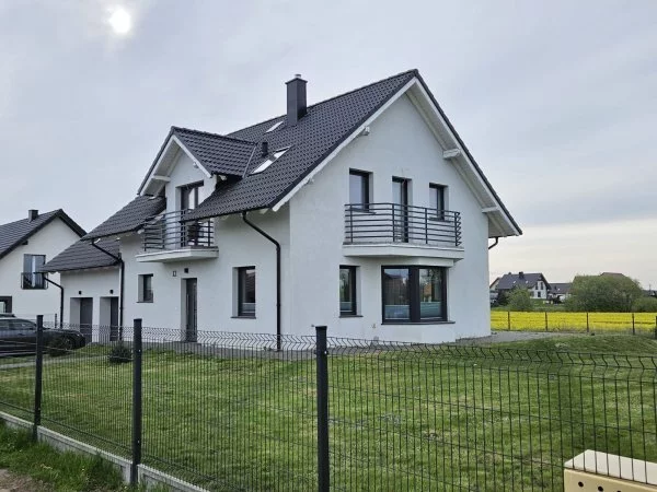 Domy 22163/3470/ODS Różyny