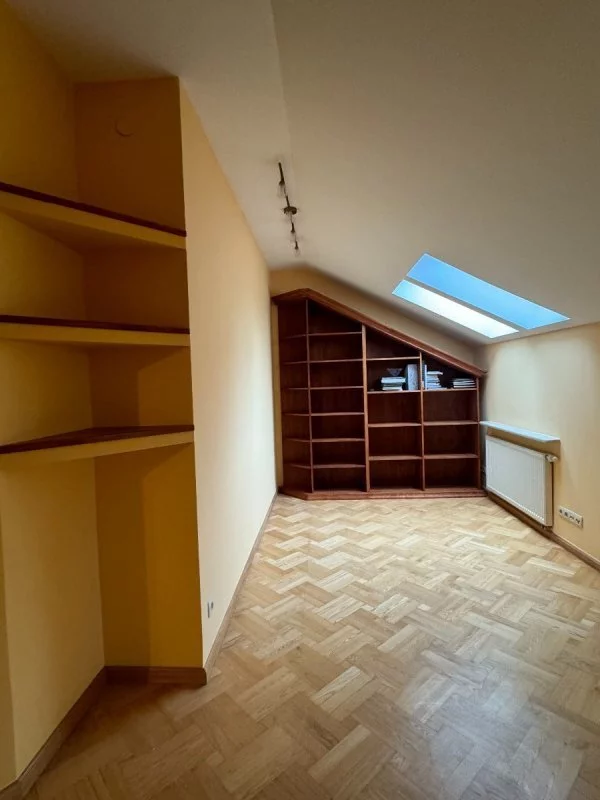 Apartament do wynajęcia, 180,00 m², 5 pokoi, piętro 1, oferta nr 2902/3470/OMW