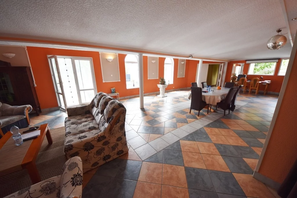 Lokal użytkowy 540,00 m², oferta nr , 152/17584/OOS, Brynica, Kwiatowa
