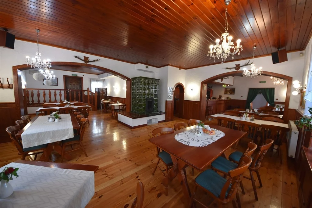 Lokal użytkowy 515,99 m², oferta nr , 135/17584/OOS, Góra Świętej Anny, Strzelecka
