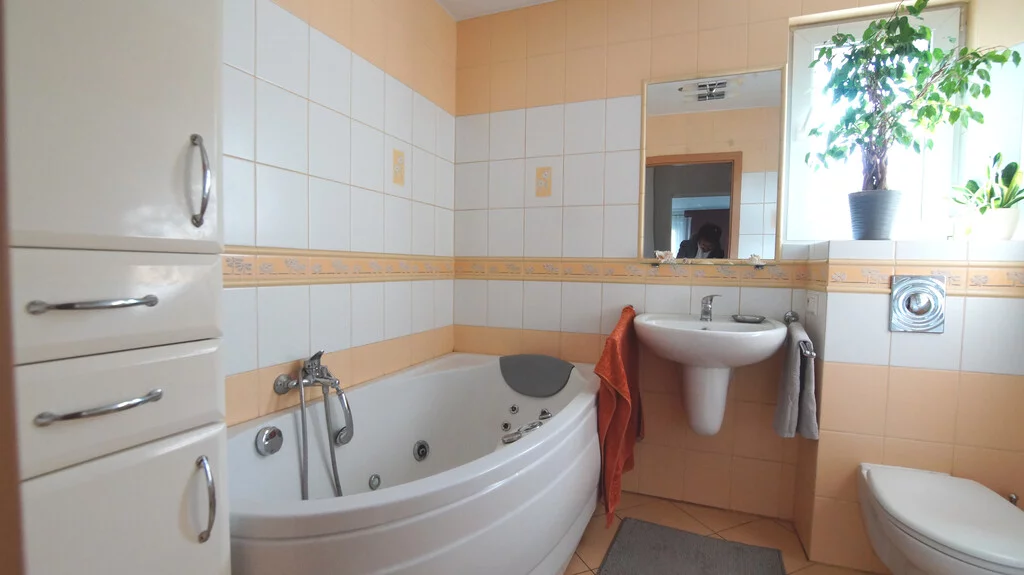 3 pokoje, mieszkanie 82,30 m², piętro 1, oferta nr , 3529/17584/OMS, Opole, Śródmieście