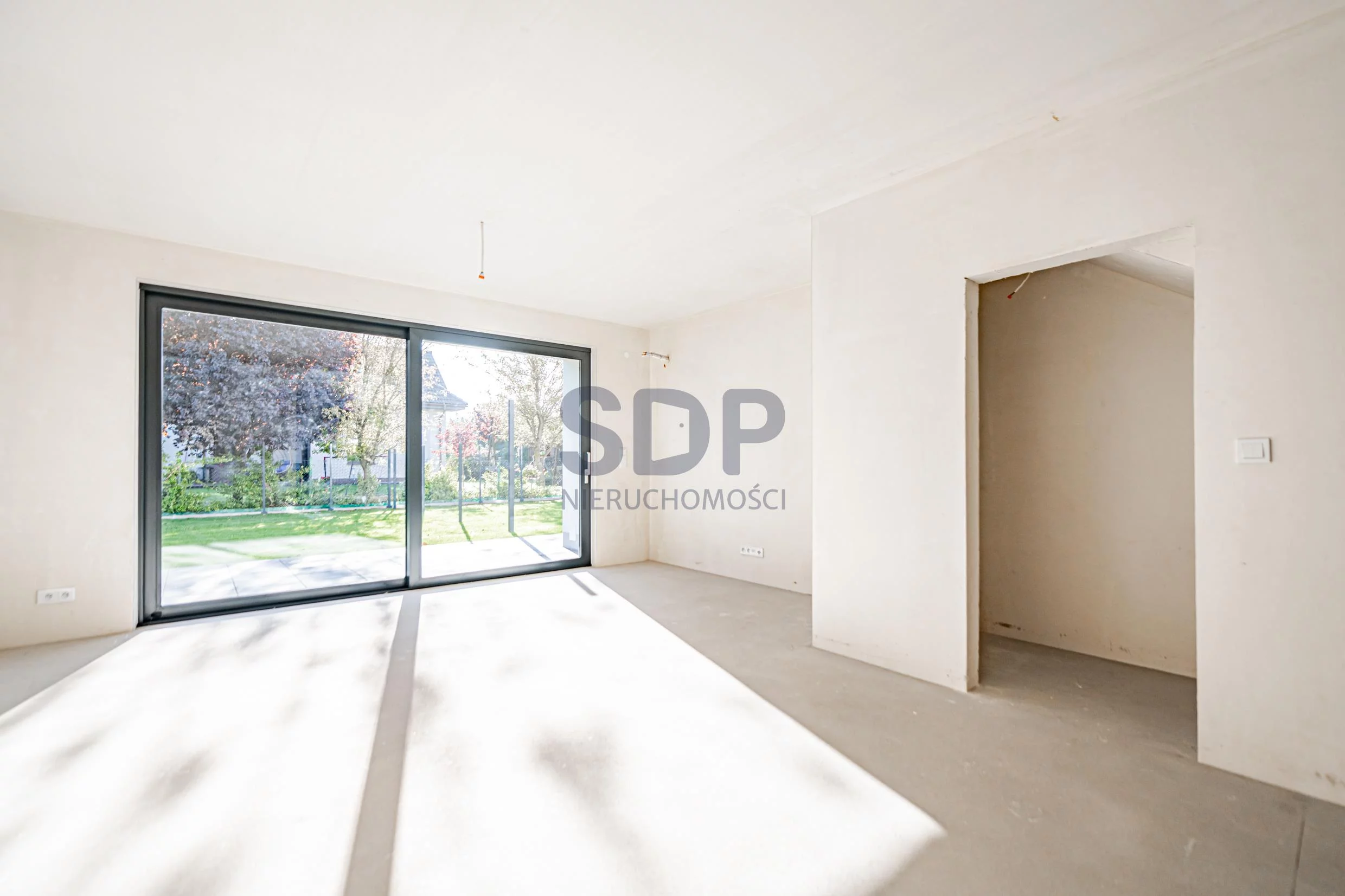 Dom i rezydencja na sprzedaż, 105,25 m², oferta nr 33129