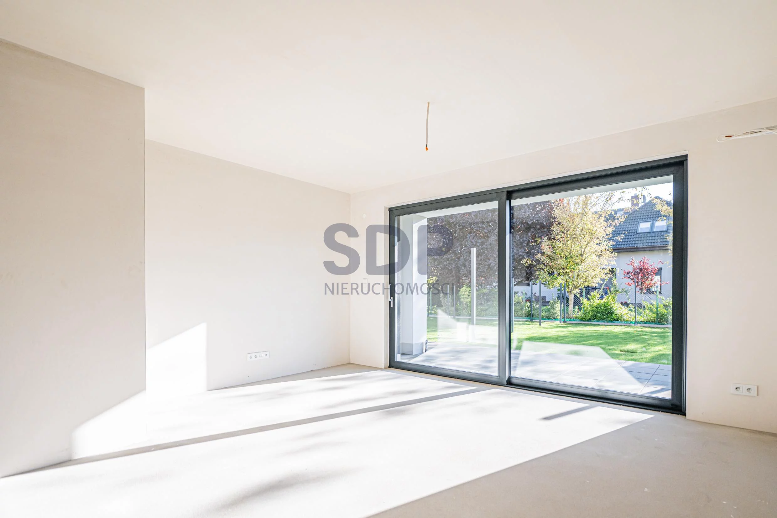 Dom i rezydencja na sprzedaż, 104,87 m², oferta nr 32536