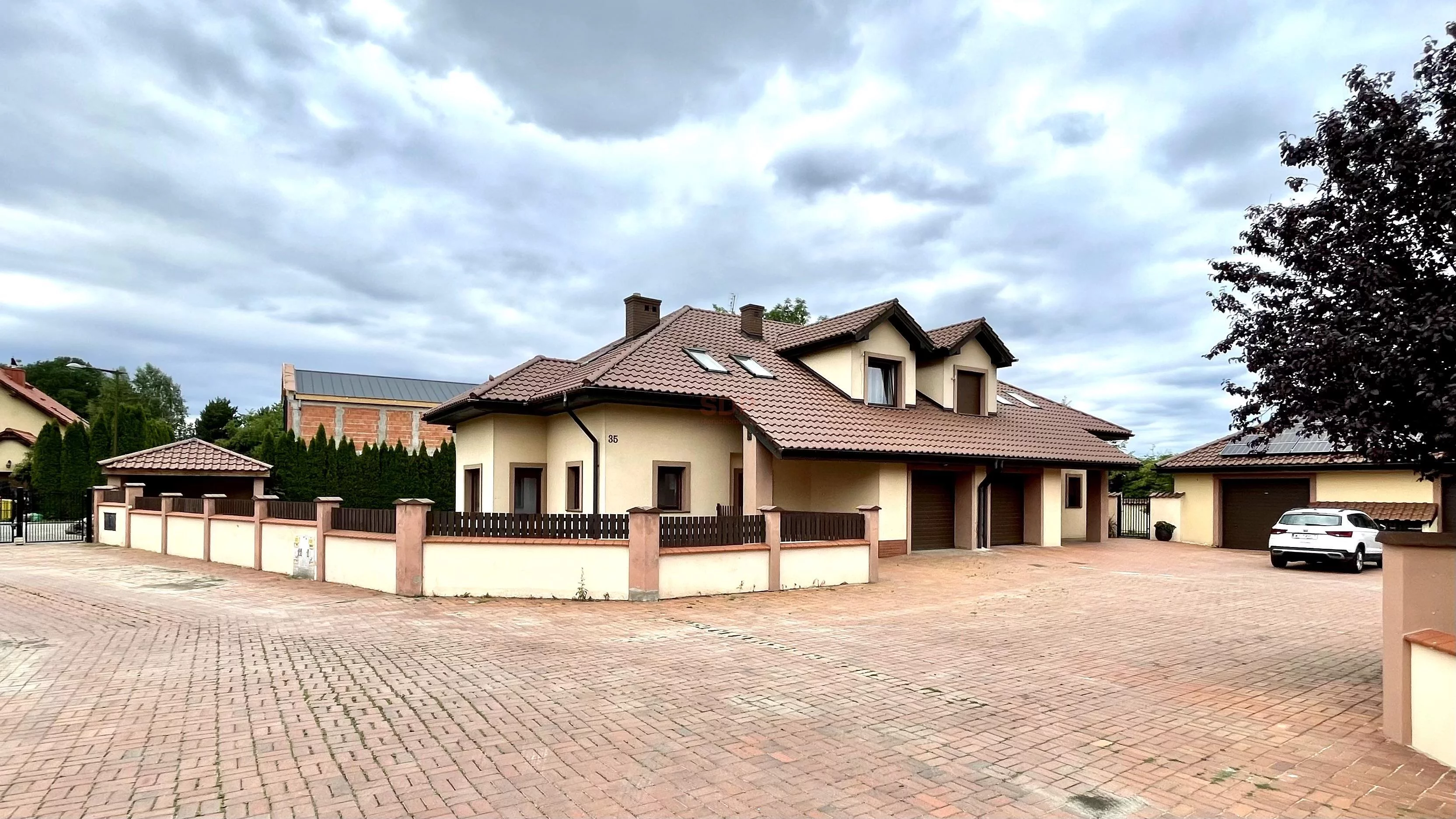 Dom 180,00 m², oferta nr , 27589, Tyniec Mały, Dębowa
