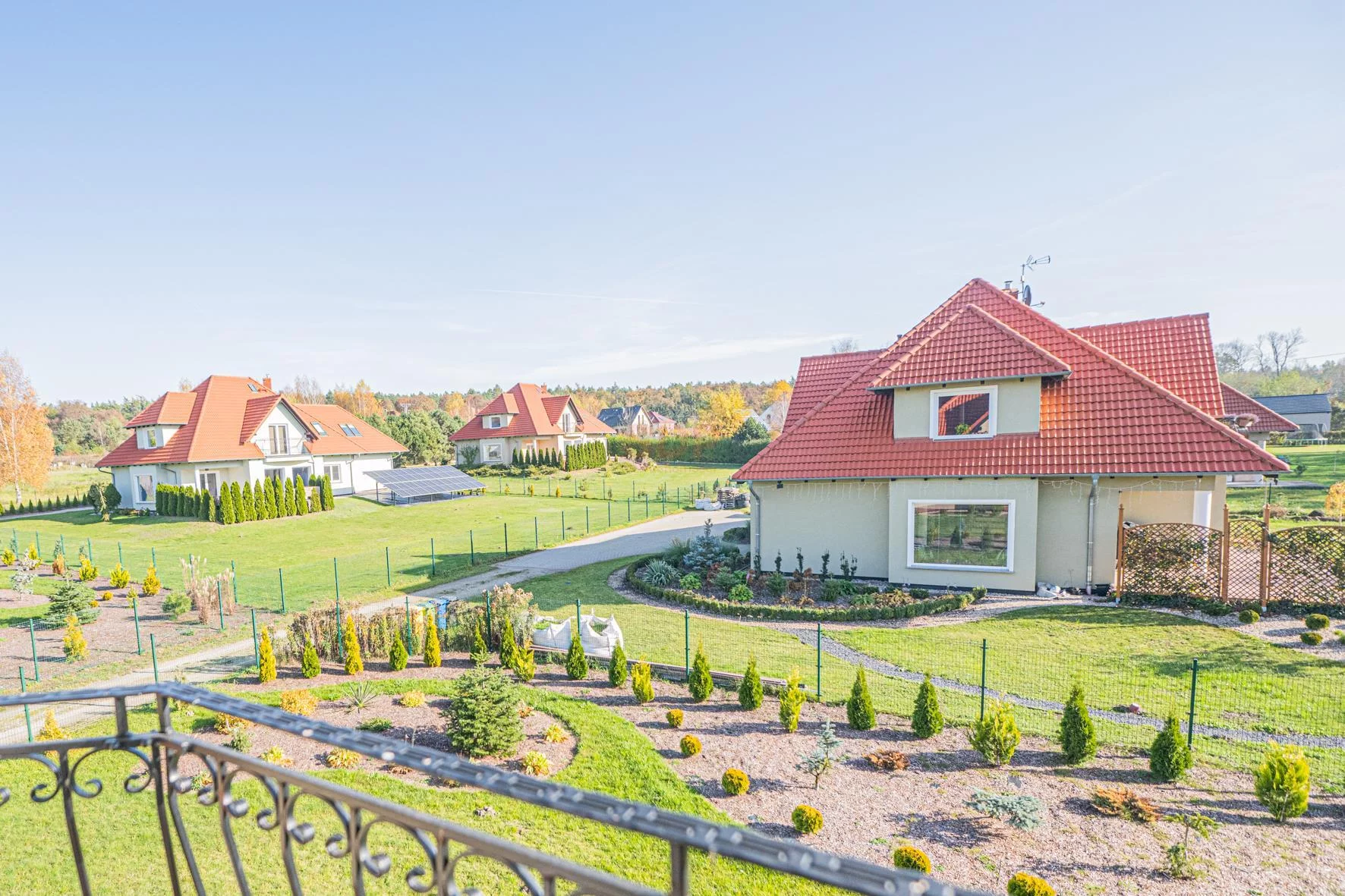 Dom i rezydencja 305,53 m², oferta nr , 28682, Wisznia Mała, Kwiatowa