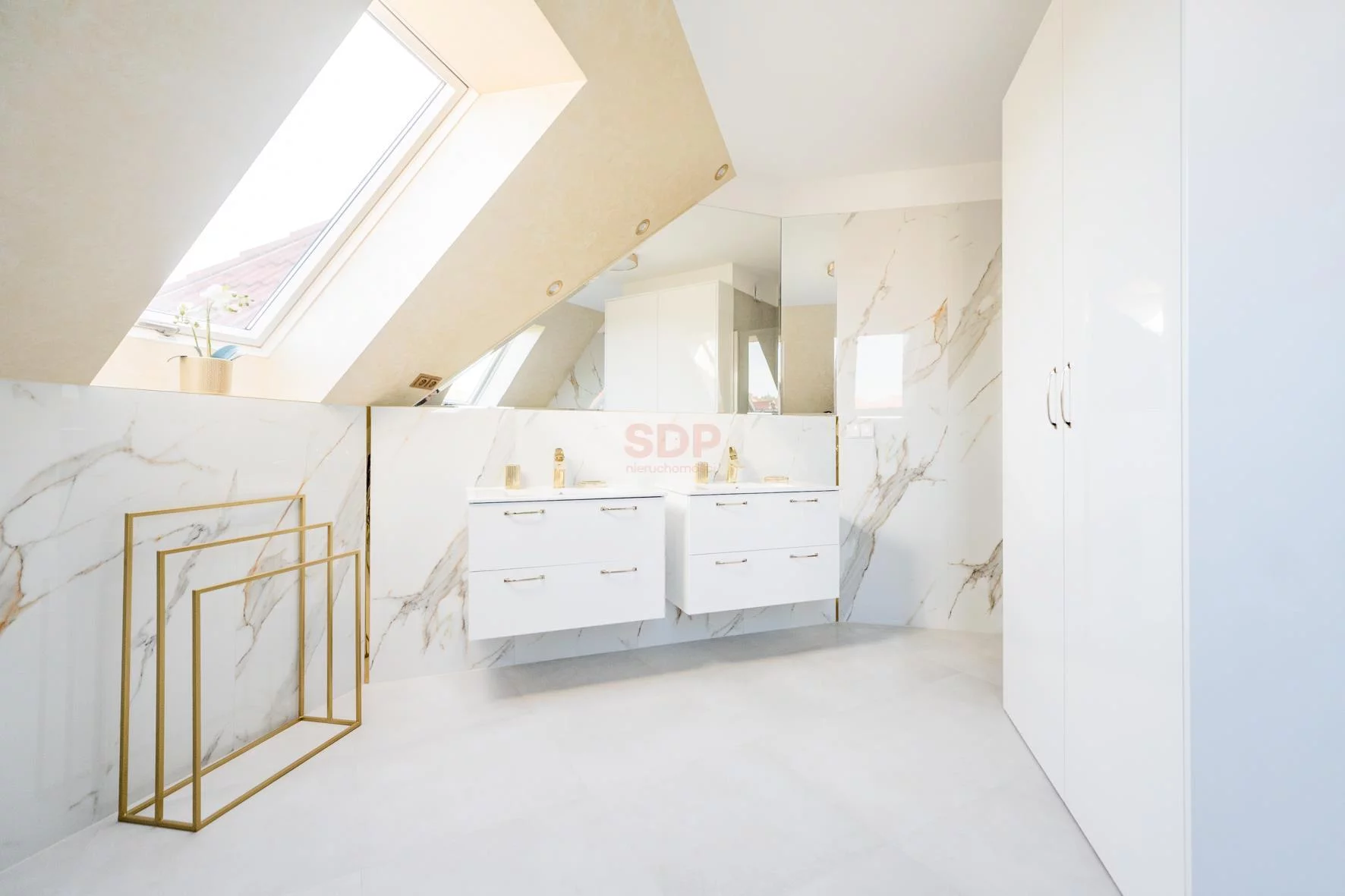 Dom i rezydencja 305,53 m², oferta nr , 28682, Wisznia Mała, Kwiatowa