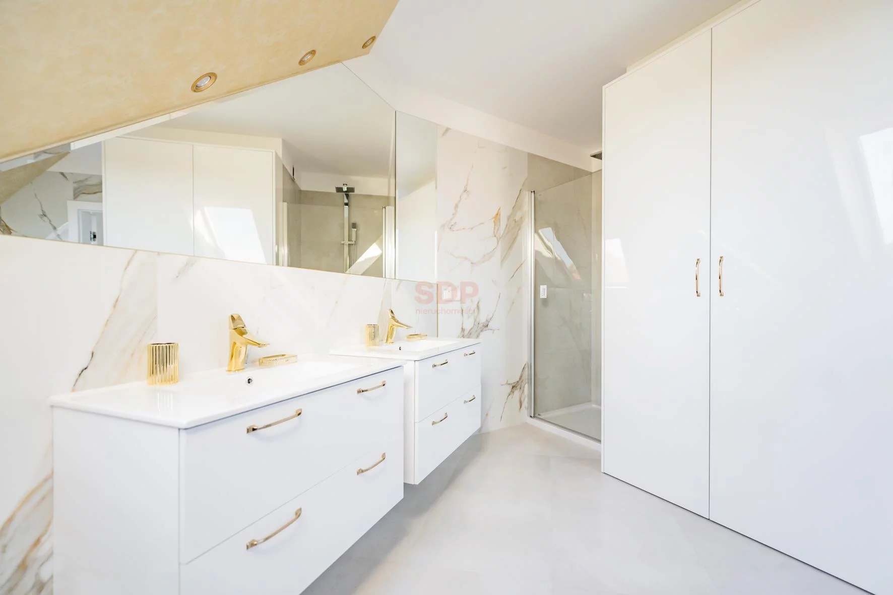 Dom i rezydencja 305,53 m², oferta nr , 28682, Wisznia Mała, Kwiatowa